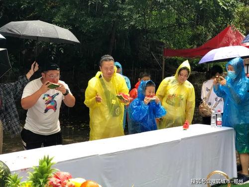 吃瓜决赛圈,揭秘娱乐圈幕后风云