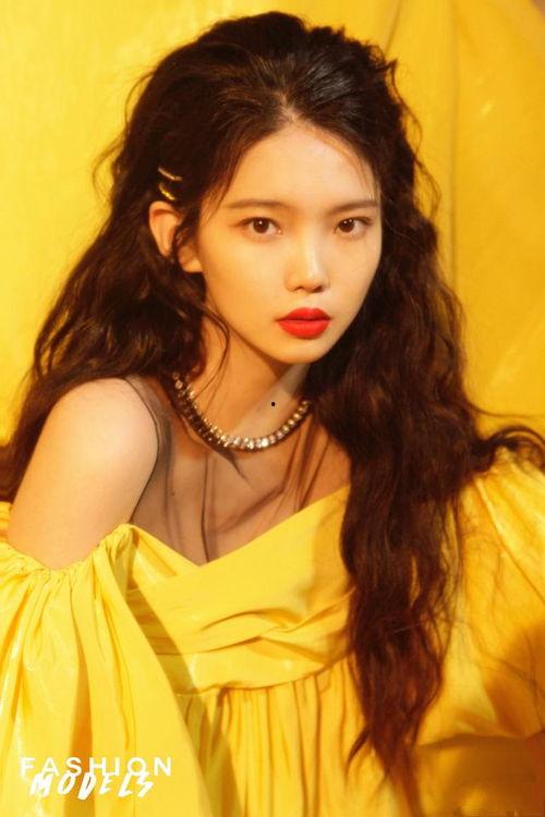 kira情色明星,揭秘性感女神的璀璨人生