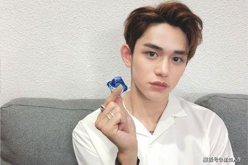 黄旭熙是吃瓜在线,揭秘娱乐圈吃瓜达人背后的故事