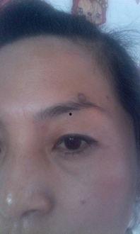 眉毛上面有颗痣的网红,揭秘眉上痣网红的独特魅力